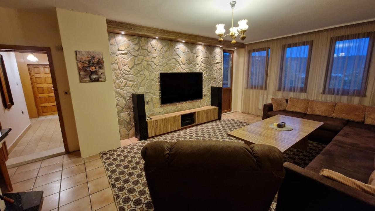 Къща За Гости Великите Veliko Tarnovo Eksteriør billede